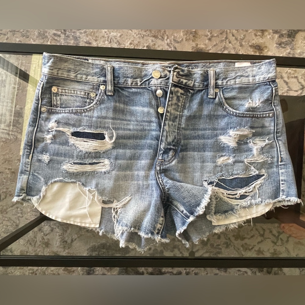 COPY - American Eagle Outfitters Vintage Hi-Rise Festival Shorts in Size 14. Wo…